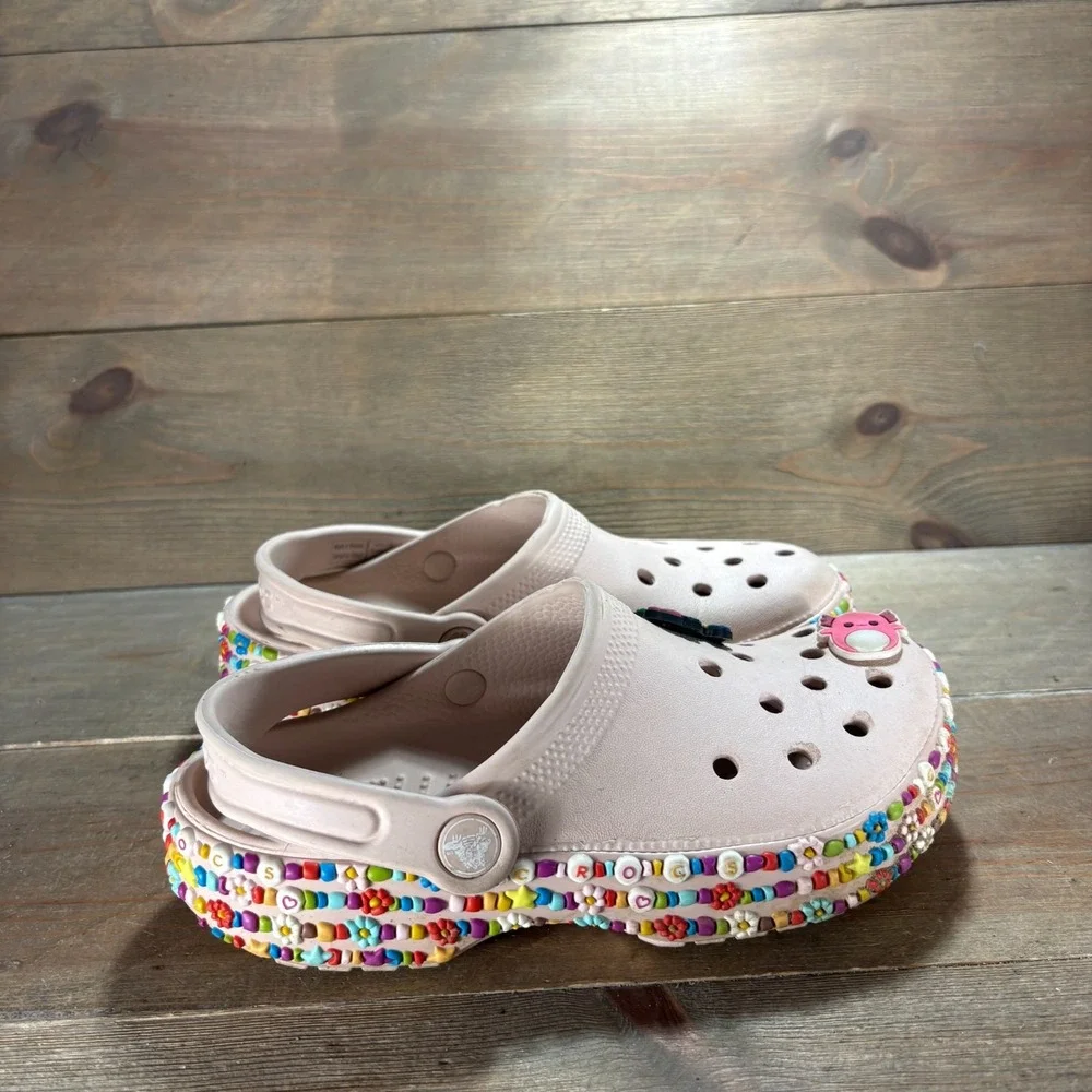 Crocs Classic Clog Girls size 3 shoes Pink Charms Decorated clogs